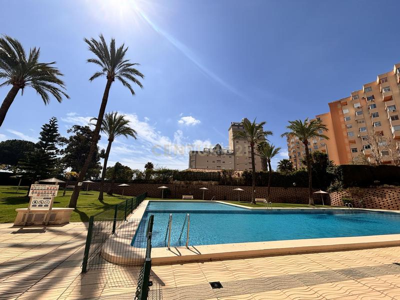 Foto d4aa1aec-7e90-4ea6-b203-b5a90aaf2fab. Rent apartment in avenida rosa de los vientos in Zona Levante - Playa Fossa Calp