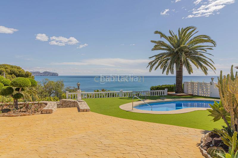Foto f5ce340b-2399-4d2c-a44b-44adc9e05302. Chalet en partida calalga impresionante villa con vista espectacular al mar mediterráneo la calalga en Calp