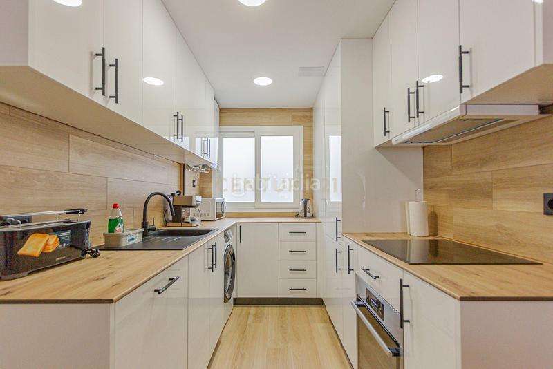 Foto 230408ff-f085-4fc0-b746-932138fad289. Apartamento en av. gabriel miró apartamento listo para alquilar gabriel miró, centro e en Calp