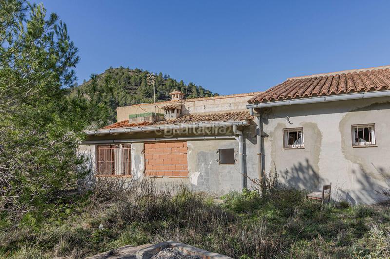 Foto 03c2fb72-23c3-48af-99f5-df6cd32ace18. Chalet in partida folles 6 in Castell de Castells