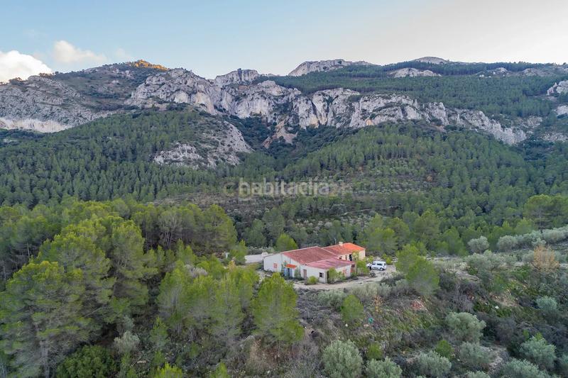 Foto 44552de6-e22b-4dfc-a436-7a551b764785. Chalet in partida folles 6 in Castell de Castells