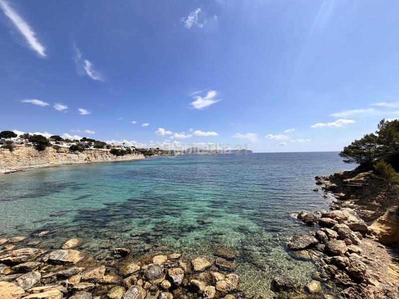 Foto d2f2cf7b-1f69-4f18-b33e-7ca02fa881c6. Affitto appartamento in avenida rosa de los vientos in Calp