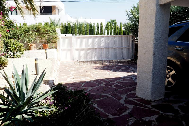 Foto fbfa56fc-b209-45a3-85b6-762f3bb8e7d2. Lloguer apartament a pd ricarlos 8(d) Calp (alicante) a Calp