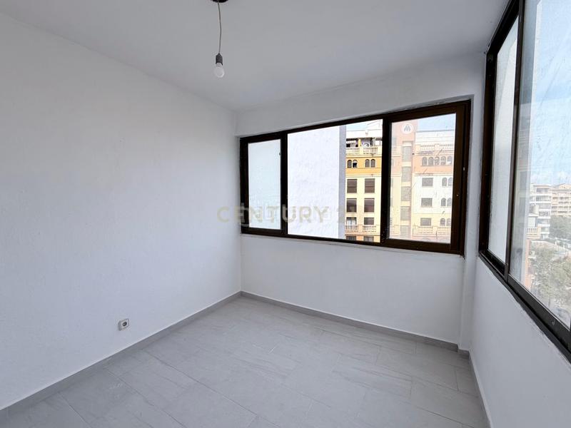 Foto 84bfd2bf-1161-4f85-bff3-9c3b7fb60cb8. Apartment in avenida gabriel miró in Pueblo Calp