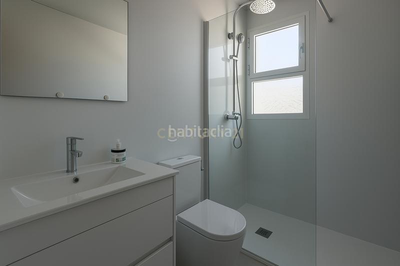 Foto 1b3d8f6c-5909-49df-b765-a5e79a0f042d. Appartamento in cl londres 18 Benidorm (alicante) montecarlo in Benidorm