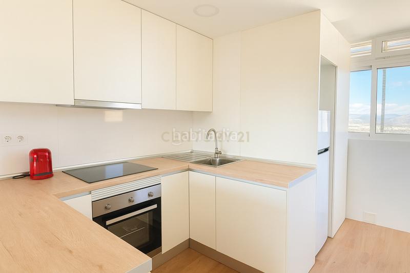 Foto 8330f70b-02de-4e7b-99c5-c8a7fd2b1e07. Appartamento in cl londres 18 Benidorm (alicante) montecarlo in Benidorm