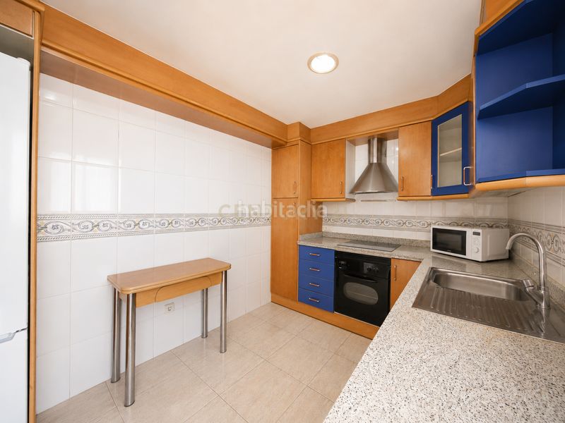 Foto 0e8a39a2-a59f-4b0a-b100-aac84006703c. Alquiler apartamento en avenida diputación alquiler temporal e en Calp