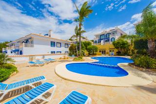 Lloguer Apartament  Pd pla roig 1(g) n2-54(g)calp (alicante). Alquiler todo el año  apartamento con vistas panoramicas