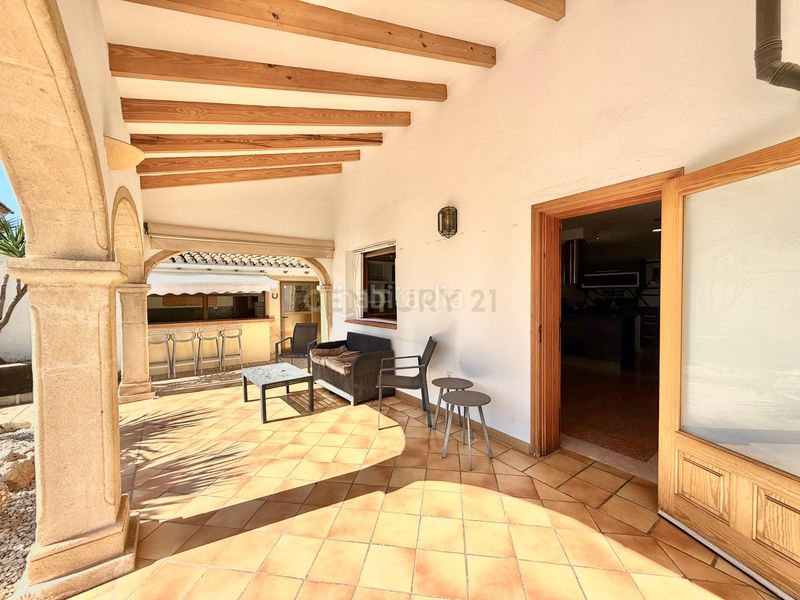 Foto 2af39959-c010-4aea-a698-70eee1975d90. Casa en vía pa benicolada exclusiva casa independiente con piscina y jardín en pda. benicolada, e en Calp