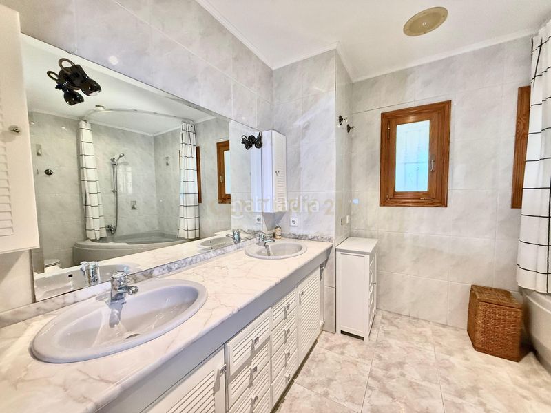 Foto f81a6e52-dafb-4f31-8ce7-77bdbc61fc01. Casa en vía pa benicolada exclusiva casa independiente con piscina y jardín en pda. benicolada, e en Calp