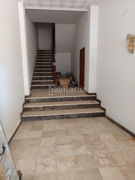 Foto 1aa47ee7-c52f-4ce8-acf6-e9c09d71b895. Edifici a avenida valencia a Verger (el)