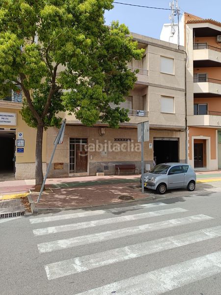 Foto 2523da39-26d7-42bd-8e27-e9ef58fdaa5e. Edifici a avenida valencia a Verger (el)