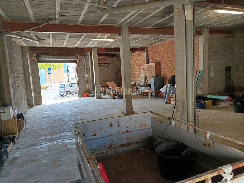 Foto a4fd928c-e3e0-43d4-bb8c-c8c25ddc40aa. Edifici a avenida valencia a Verger (el)