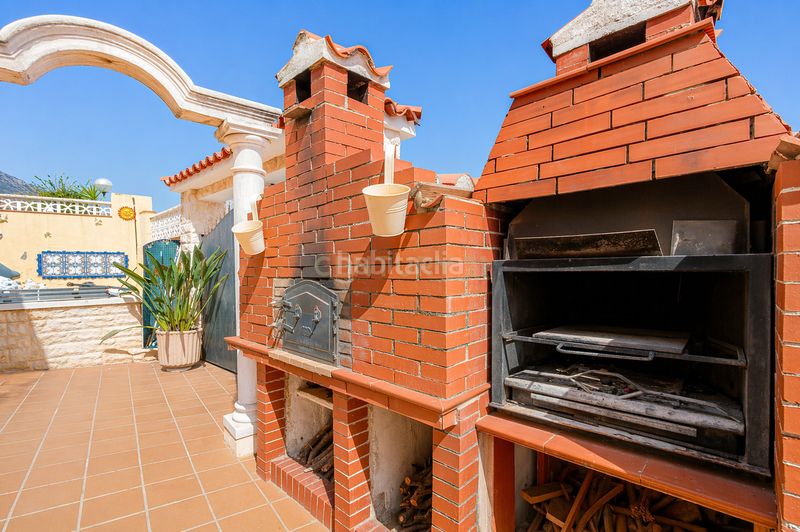 Foto 5c789ee8-2381-425d-ac5a-ea5efe312f3c. Casa adossada a cl serra del reclot 6la nucia (alicante) 6 a Nucia (la)