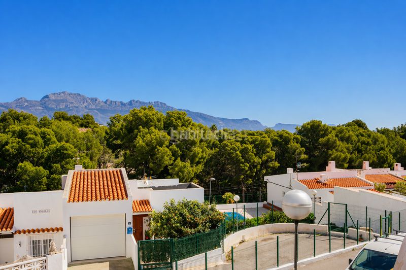 Foto b5da9e5f-1351-4124-bf7a-d63b0001c18a. Casa adossada a cl serra del reclot 6la nucia (alicante) 6 a Nucia (la)