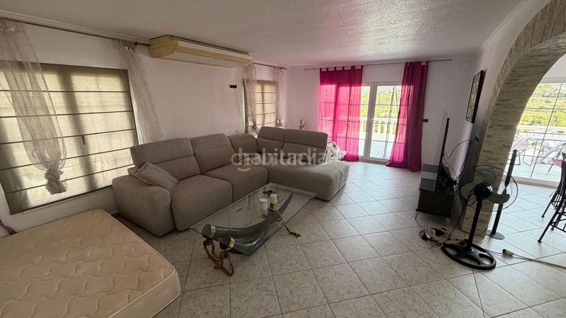 Foto 001d77a8-b7a5-4717-a697-5f5b89b3adf5. Xalet amb aparcament piscina a Cometa Calp