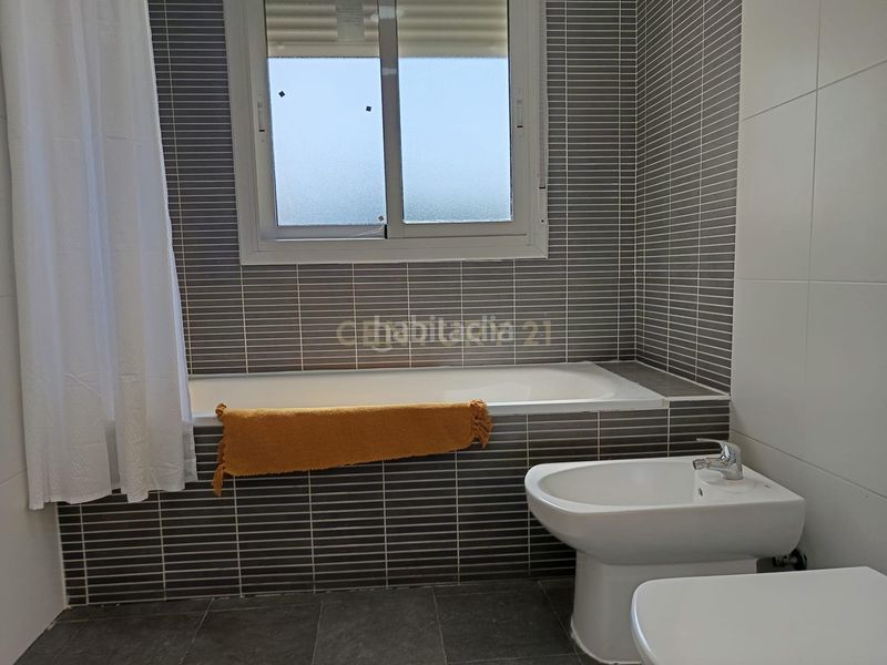 Foto b387ad01-c2a2-41b1-aaba-347949f5c19c. Casa amb piscina a La Empedrola Calp
