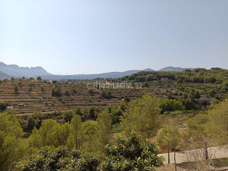 Foto d51bde51-da5b-4cb7-ab3f-4534ac0e087f. Casa amb piscina a La Empedrola Calp