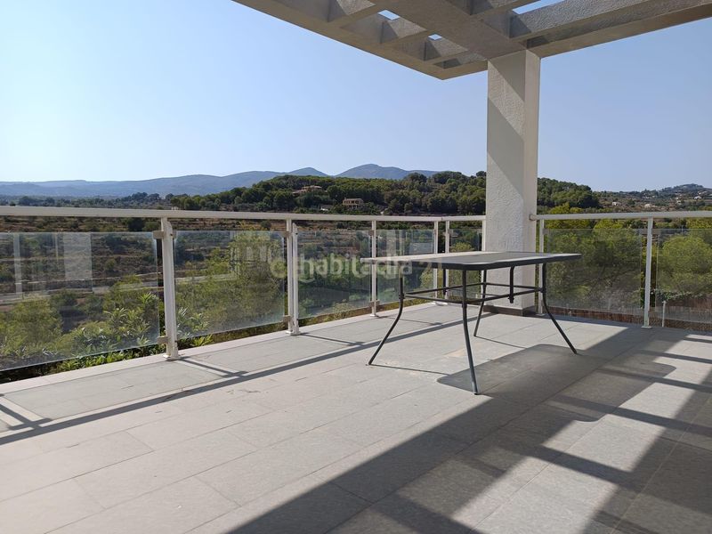 Foto da4e0343-ce39-4955-b323-b02f9d139fd7. Casa amb piscina a La Empedrola Calp