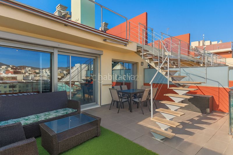 Foto 6217f80c-8063-49af-a9a1-9d3be825ed19. Alquiler apartamento en carrer jose maría ruiz pérez-aguila ático e borumbot alquiler de invierno de septiembre a junio en Calp