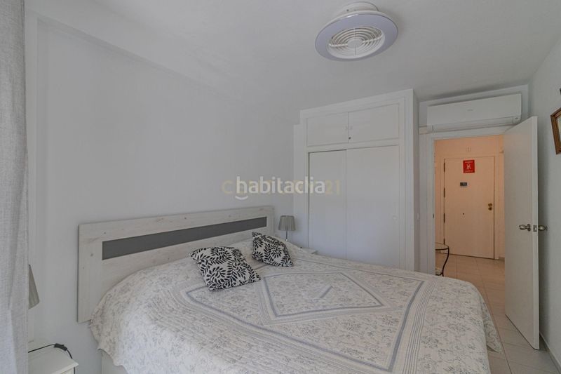 Foto 90ea8821-cac4-4592-aacc-c58e2892f5b2. Apartament amb piscina a Playa Arenal - Bol Calp