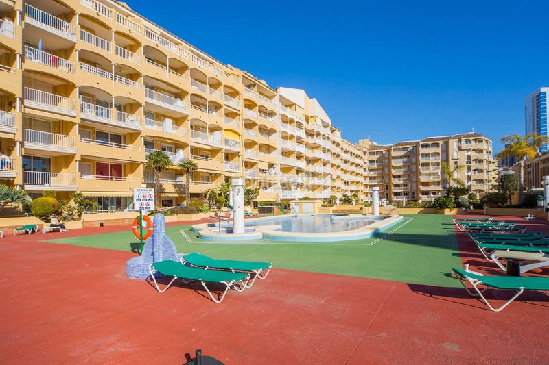 Foto 247ca0bc-504d-475b-b16f-5b2c4d864334. Alquiler apartamento en avenida de los ejércitos españoles alquiler de invierno en apolo vii apartamento de 2 dormitorios con piscina descripción en Calp