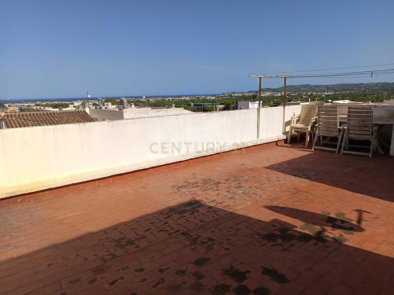 Foto f403d527-6ed1-435f-8caf-73d85e6da93d. Apartamento en plaza de játiva amplio apartamento de cuatro habitaciones con ubicación céntrica en xabia. en Xàbia