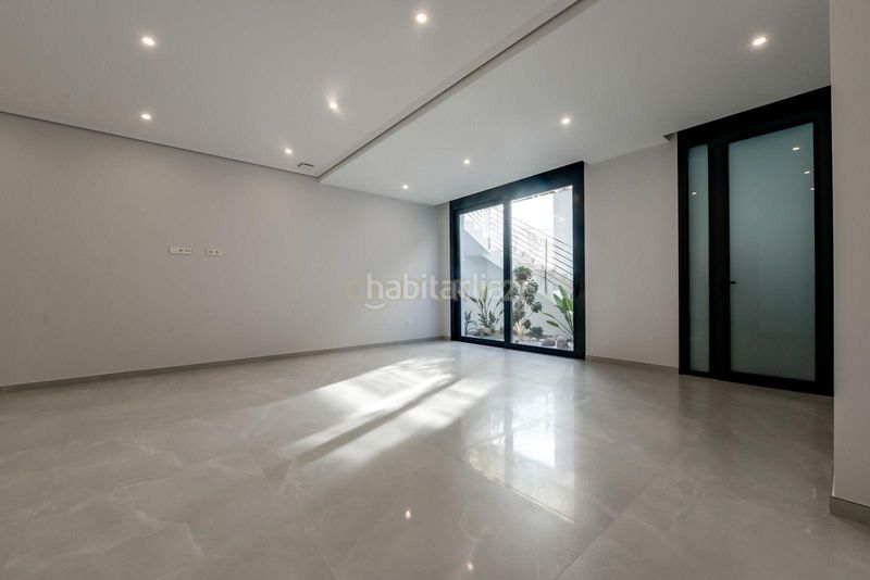Foto 65ea7005-6c56-43e2-95b5-fd26ead9961e. Casa a carrer darrere cases a Finestrat pueblo Finestrat