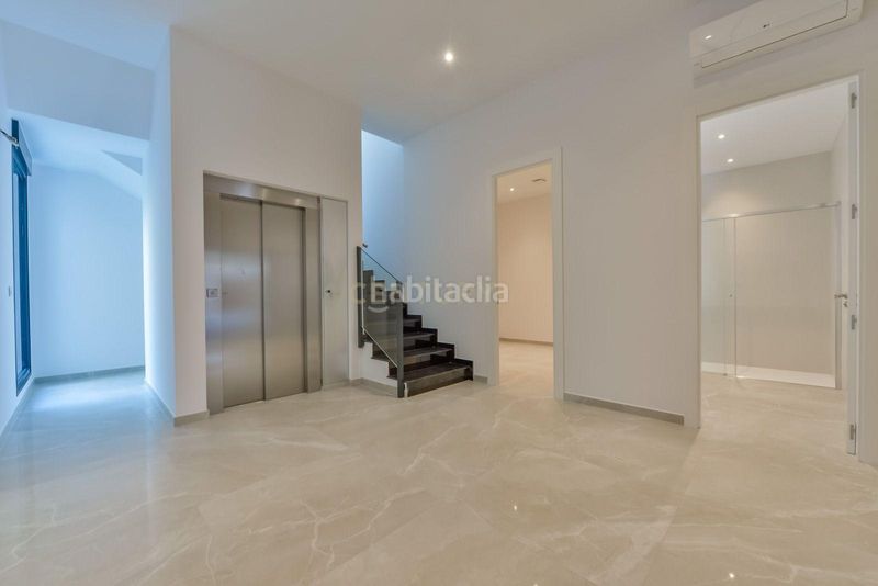 Foto 9822a08b-dbc1-43d7-93d8-8bc82cad6280. Casa a carrer darrere cases a Finestrat pueblo Finestrat