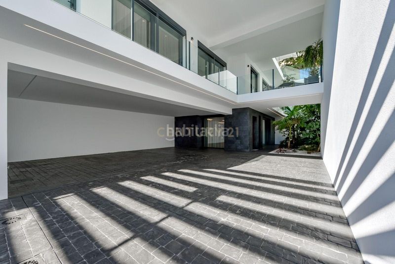 Foto c0ae4181-2dd8-4571-bd61-cb385e6b466a. Casa a carrer darrere cases a Finestrat pueblo Finestrat