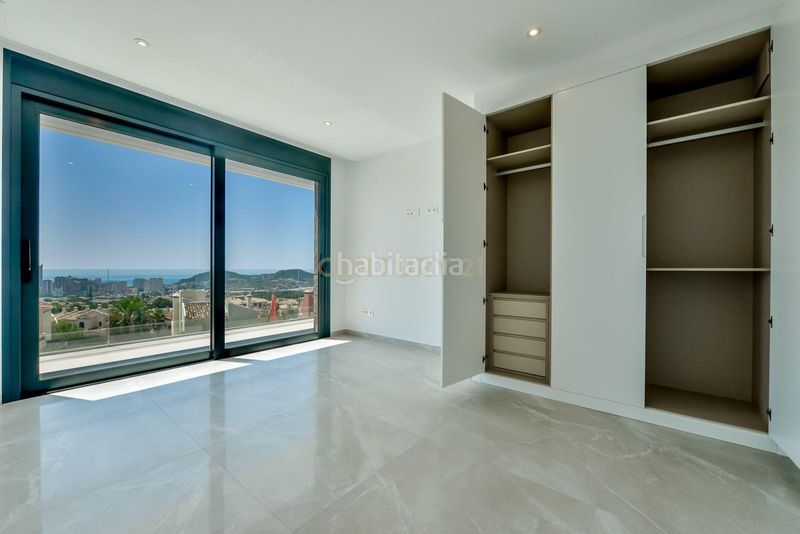 Foto c61b828c-4e53-4c39-a21e-1af5bf410ddd. Casa a carrer darrere cases a Finestrat pueblo Finestrat