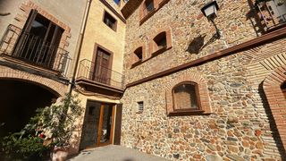 Haus in Riudecanyes. En venta negocio+vivienda en riudecanyes