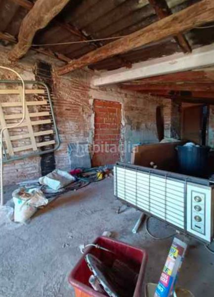 Foto d33fa998-8ab7-4caa-a3eb-4d4a61658e25. Edificio in Riudecanyes