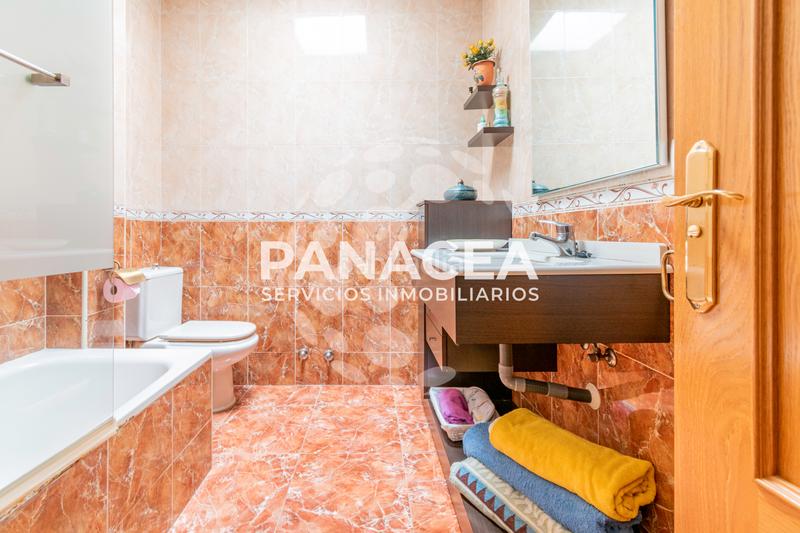 Foto 0a4e7bea-3444-4245-9bc7-a9d6e39edaff. Chalet in Carretera Mojonera - Cortijos de Marín Roquetas de Mar