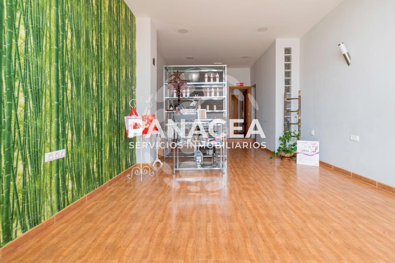 Foto 3d08624e-acd1-4a6a-a03e-3d669f32483f. Chalet in Carretera Mojonera - Cortijos de Marín Roquetas de Mar