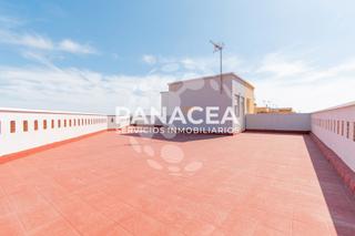 Maison jumelée à Mojonera (La). Casa pareada en la mojonera: tu nuevo hogar espera por ti