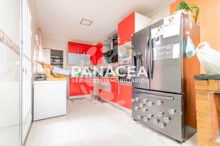Casa aparellada a Ejido Sur. Chalet pareado en venta en ejido sur