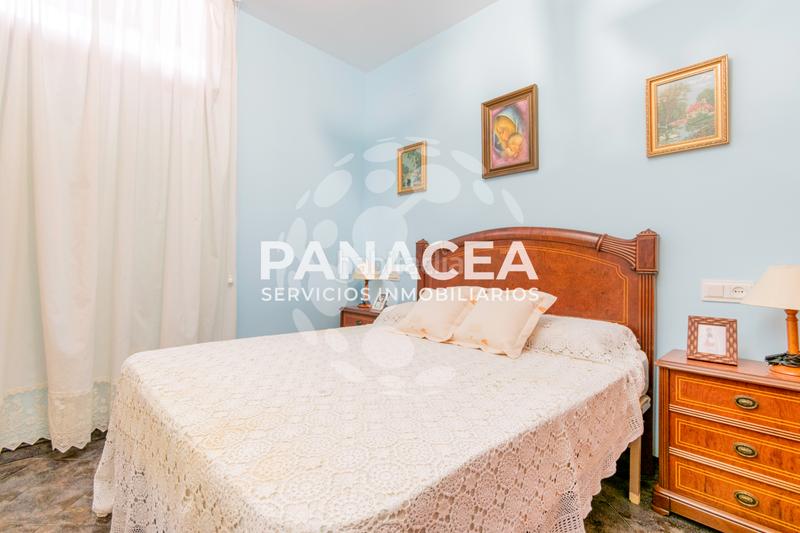 Foto 4fbe01da-cbc3-4623-a3a4-fc39ac22fa70. Casa con parcheggio in El Parador de las Hortichuelas Roquetas de Mar