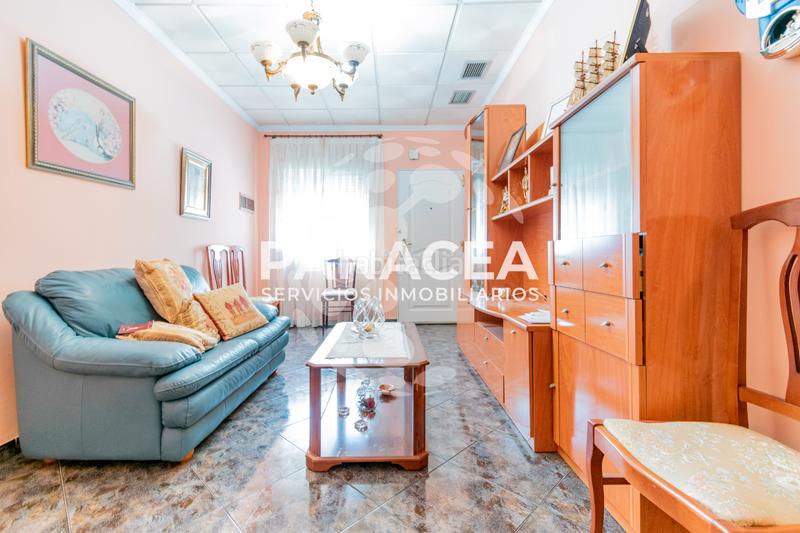 Foto 90b7df46-1228-4ab9-b2d9-9199deecbed1. Casa con parcheggio in El Parador de las Hortichuelas Roquetas de Mar