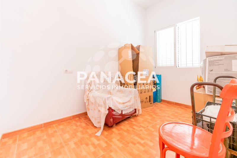 Foto fc4e3851-d49e-4b41-a1ab-b115140a8dbc. Casa adosada chalet adosado en venta en dalias en Dalías