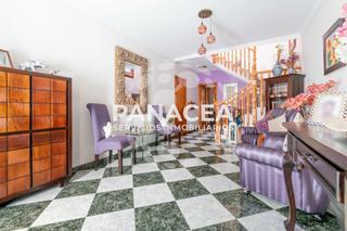 Casa adossada a Santo Domingo. Chalet adosado en venta en santo domingo