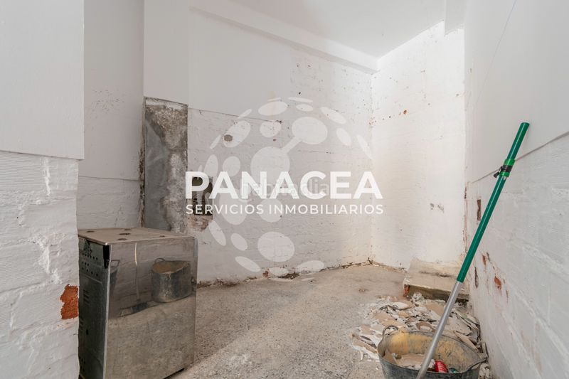 Foto 8a79b5c9-3627-47ad-9736-8f278f606c70. Aparcament cotxe a Plaza de Toros - Santa Rita Almería