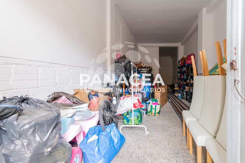 Foto f6ad761f-6365-4801-aa12-e34d17ae4cd3. Aparcament cotxe a Plaza de Toros - Santa Rita Almería