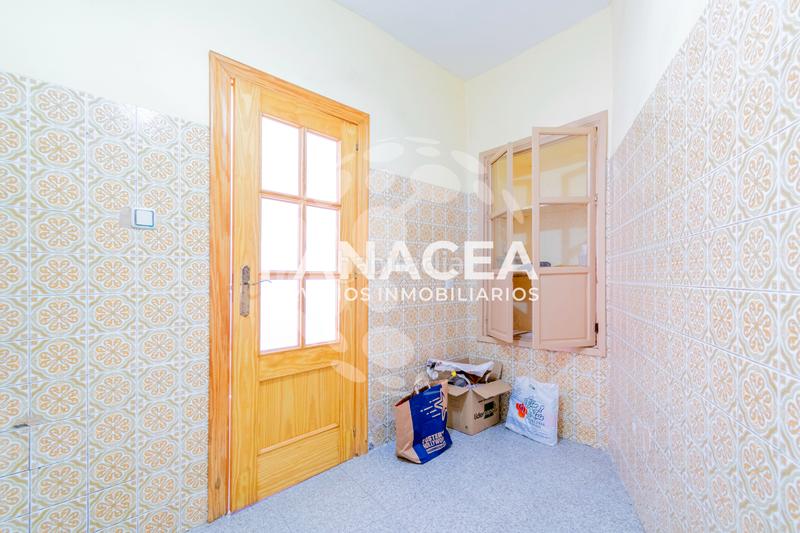 Foto aee24a54-3870-40c3-bda2-47a3c990dddc. Casa bifamiliare in Albuñol