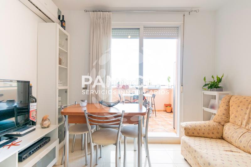 Foto bccbf849-8168-4033-a428-cfc532f4172c. Appartamento con piscina in La Envía Vícar