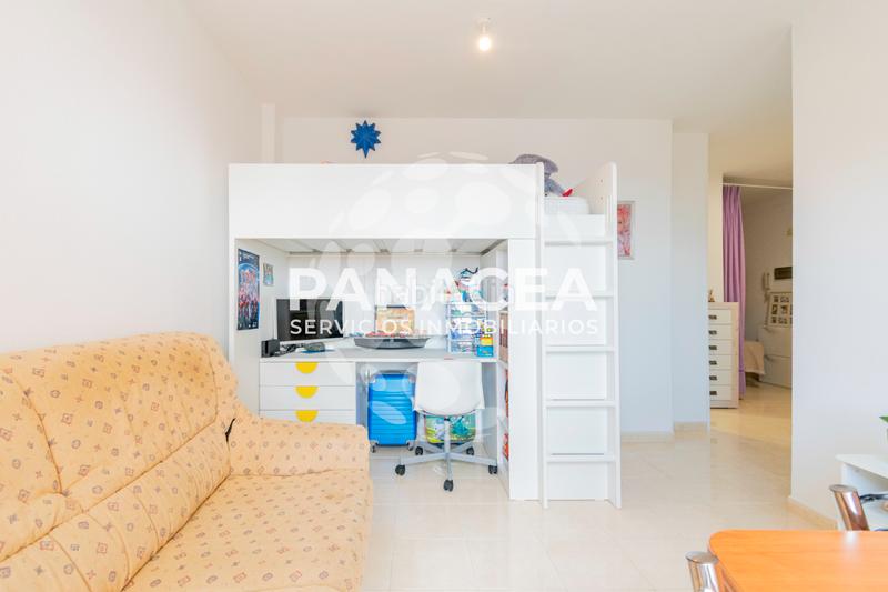Foto ea885a65-37ea-422f-b7c2-12171eedd6d9. Appartamento con piscina in La Envía Vícar