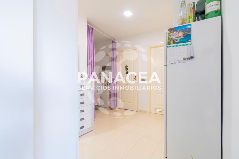 Foto f6ab0d7e-b80f-41be-923b-8d388d920ed2. Appartamento con piscina in La Envía Vícar
