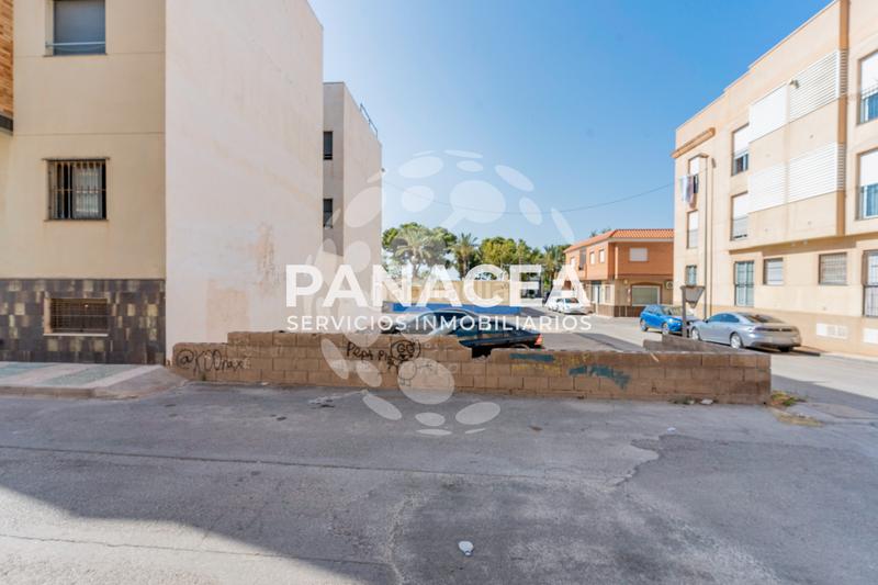 Foto 0c8c7aa1-8766-4e3b-a73d-3607aa80f713. Terrain résidentiel dans Las Cabañuelas Vícar