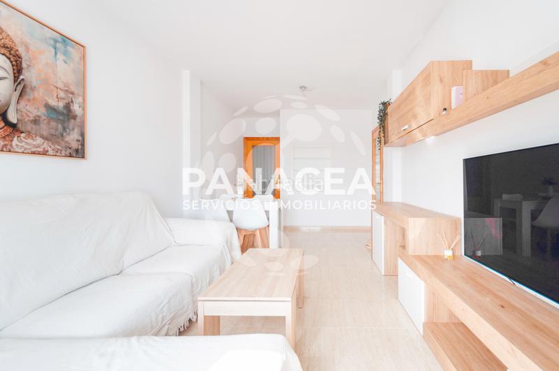 Foto ce35af27-3b29-4cf0-95c1-0656e7f0e475. Piso  en venta en llanos de vicar en Mojonera (La)