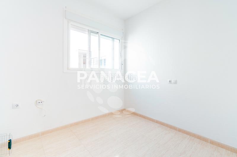 Foto dc716ba1-74c8-4eef-be64-f5bed8fc9cd4. Piso  en venta en llanos de vicar en Mojonera (La)